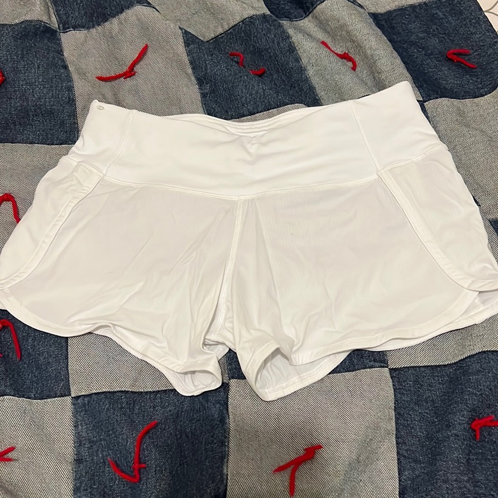 Lululemon WHITE 4” Shorts!